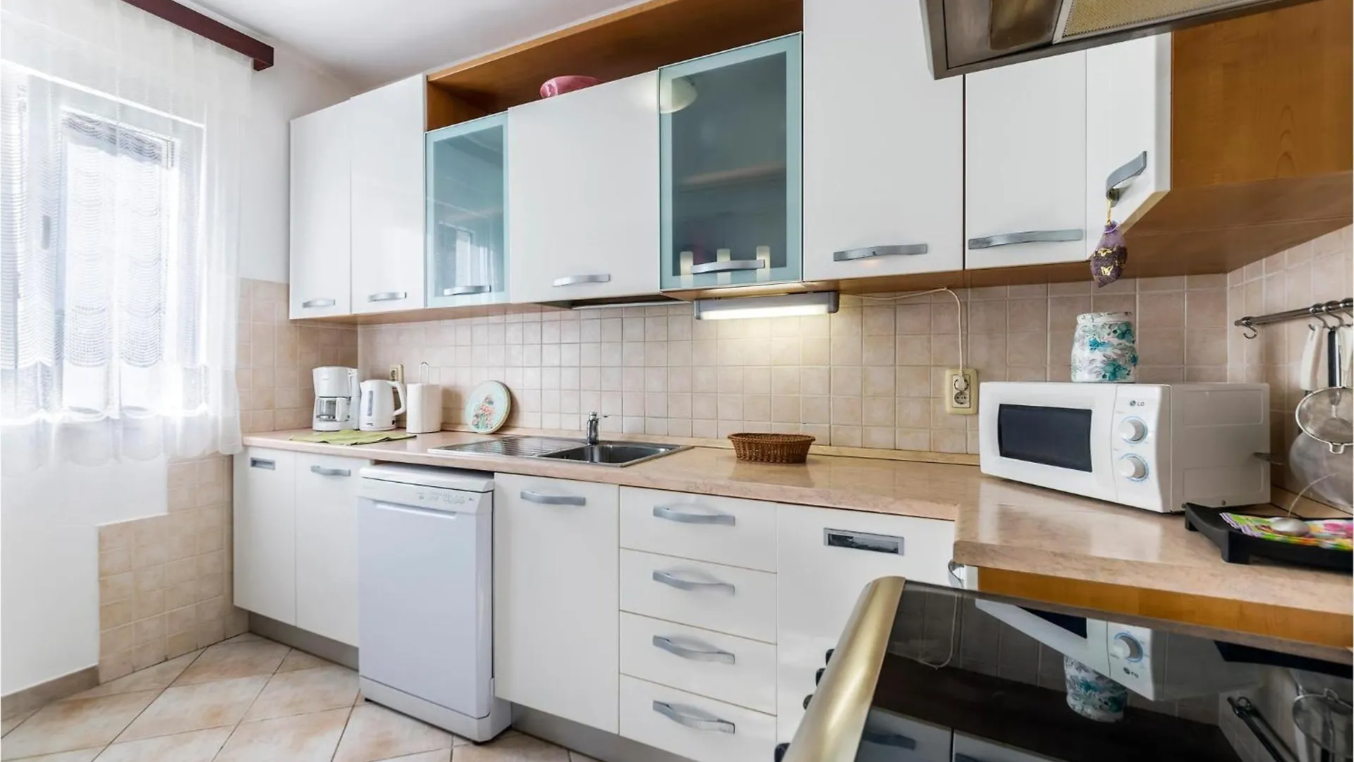 Gorgeous Apartment In Pula With Wifi 0*,  Croatia