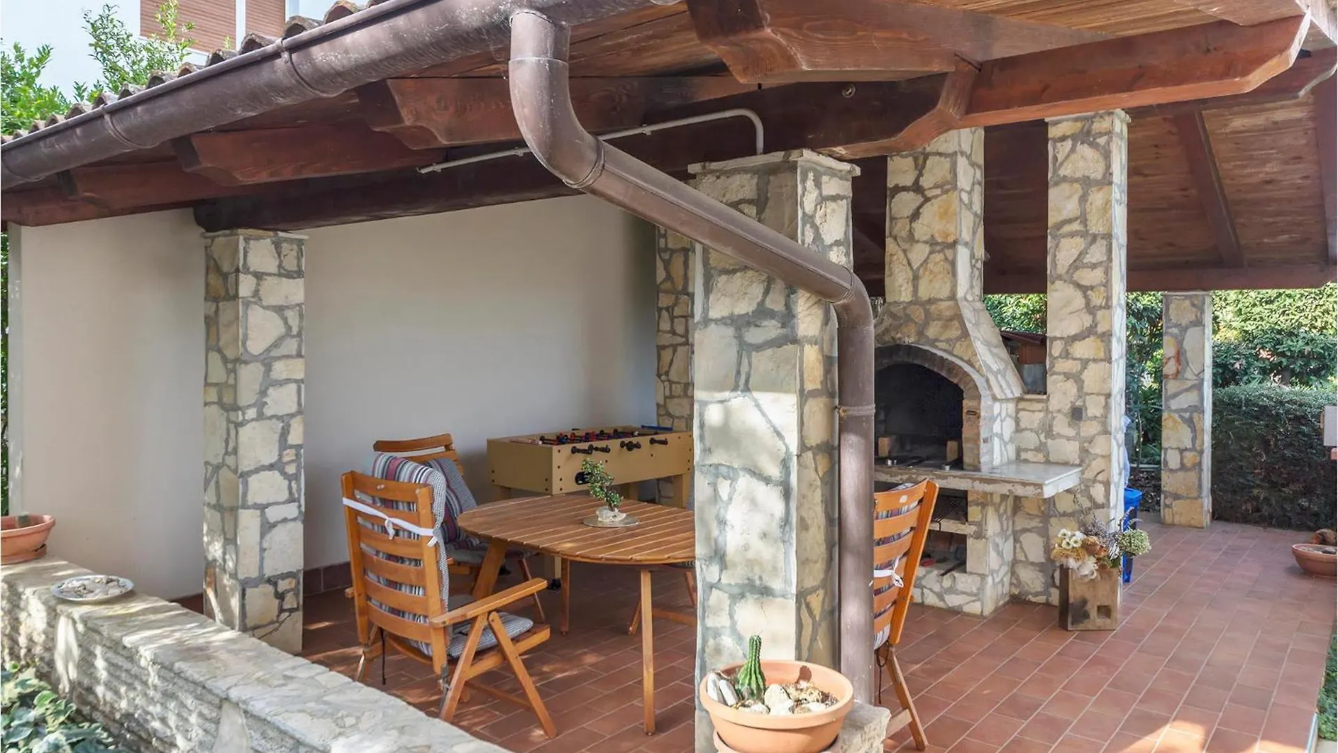Gorgeous Apartment In Pula With Wifi 0*,  Croatia